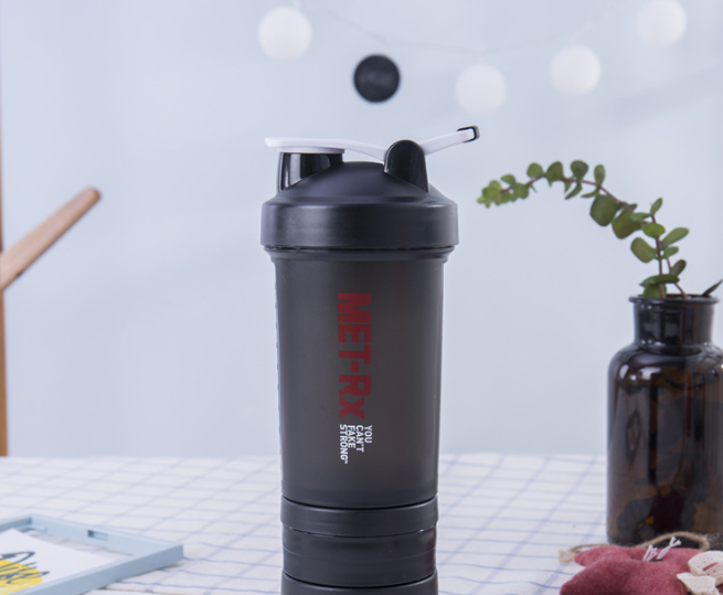 Three-Layer Portable Shaker Cup — 500ml